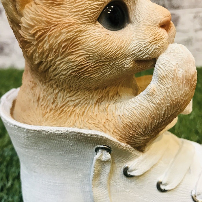 ベニーズキャット シューズイン（茶トラ白） 猫 置物 可愛い リアル アニマルオブジェ インテリア かわいいネコ