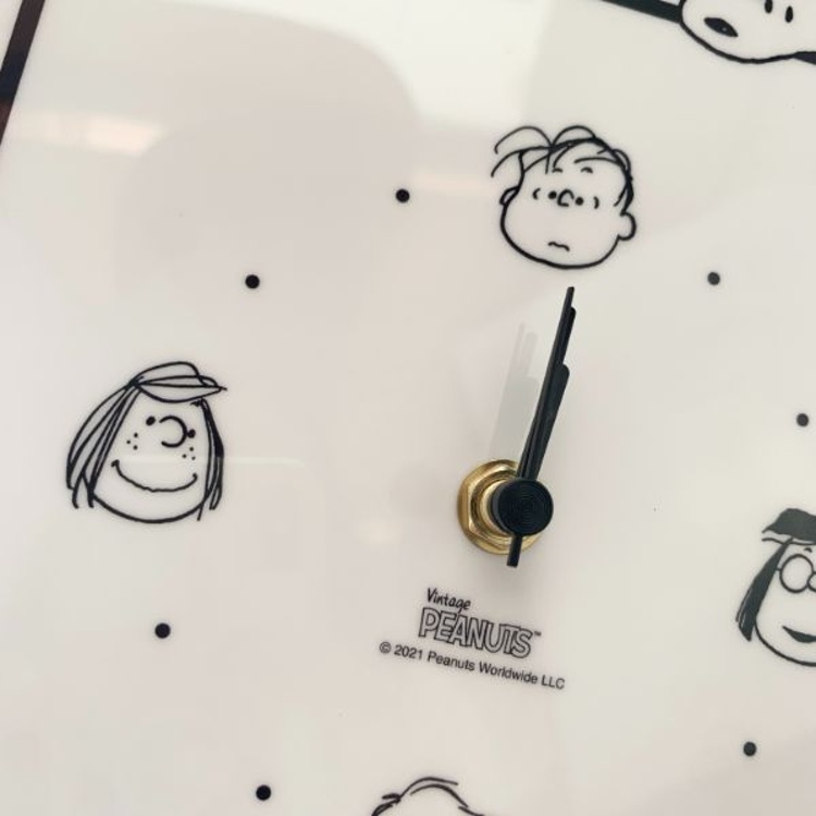 スヌーピー PEANUTS アクリル カベカケ時計 STUDY 時計 壁掛け インテリア ホワイト