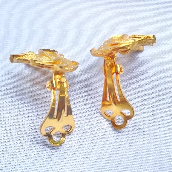 Gold leaf earring | Vintage.City 古着屋、古着コーデ情報を発信