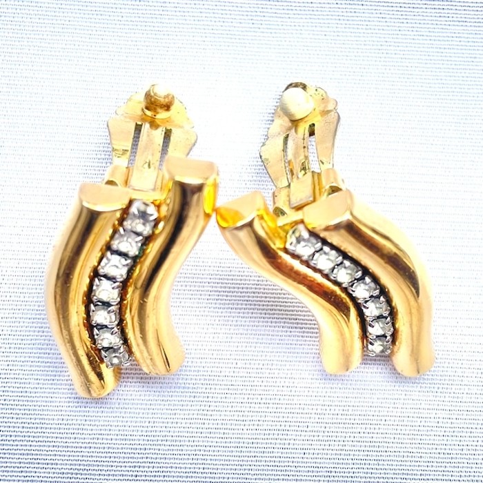 Wavy gold rhinestone earring | Vintage.City 古着屋、古着コーデ情報を発信
