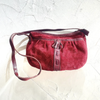 Burgundy suede shoulder bag | Vintage.City 빈티지숍, 빈티지 코디 정보