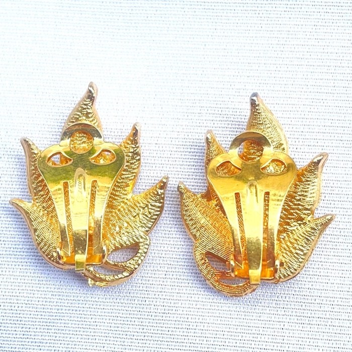 Gold leaf earring | Vintage.City 古着屋、古着コーデ情報を発信