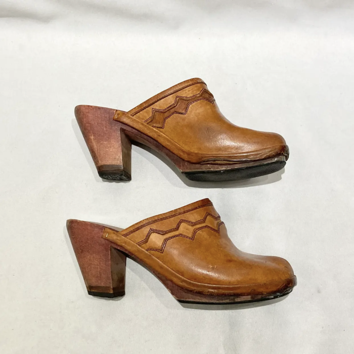 70s ITALY brown leather sabot | Vintage.City 古着屋、古着コーデ情報を発信