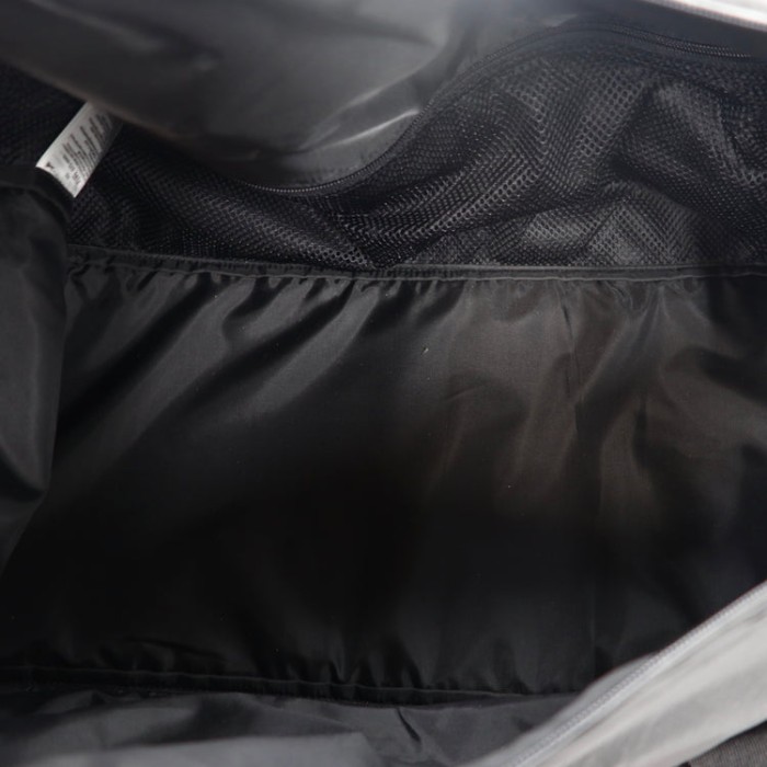adidas × UNDEFEATED Gym Duffle Bag ブラック DY5867 止水ジップ 未使用品 | Vintage.City 古着屋、古着コーデ情報を発信