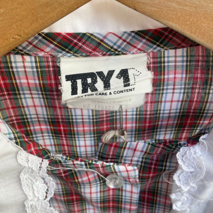 Red plaid white lace collar puff sleeve blouse | Vintage.City 古着屋、古着コーデ情報を発信
