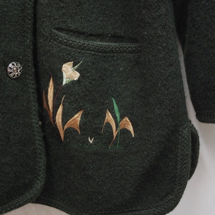 刺繍入りのウールジャケット | Vintage.City 古着屋、古着コーデ情報を発信