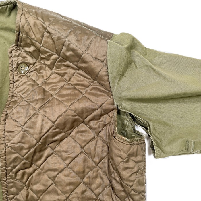 Freesize CANADA military GS combat quilting liner jacket 23111909 ミリタリー コンバット ミリタリー ライナージャケット | Vintage.City 古着屋、古着コーデ情報を発信