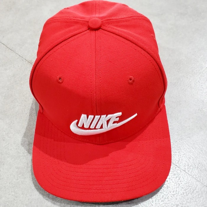 nike ナイキ 赤キャップ cap 刺繍ロゴ  帽子 スウッシュ スケボー | Vintage.City 古着屋、古着コーデ情報を発信