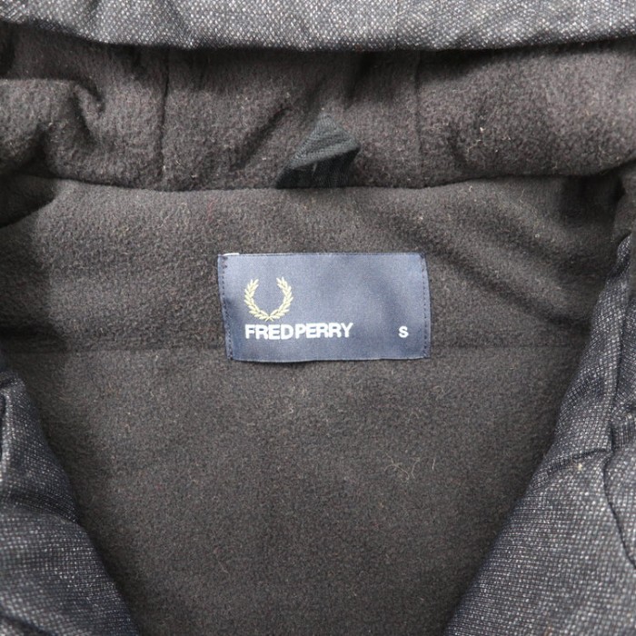 FRED PERRY インサレーションジャケット S ネイビー ポリエステル フリースライナー スモールロゴ刺繍 | Vintage.City 古着屋、古着コーデ情報を発信