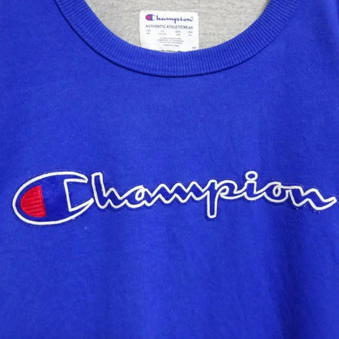 チャンピオン スウェット 2XL ブルー 胸ロゴ ビッグサイズ プルオーバー 青 | Vintage.City 古着屋、古着コーデ情報を発信