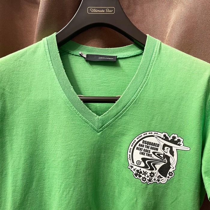 MADE IN ITALY製 DSQUARED2 南国柄半袖VネックTシャツ グリーン XSサイズ | Vintage.City 古着屋、古着コーデ情報を発信
