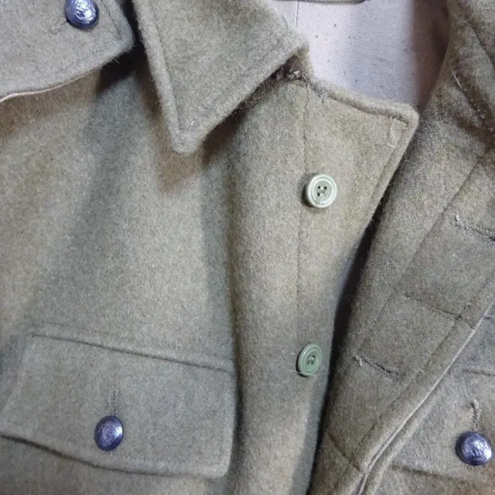 ミリタリージャケット カーキ 胸ポケット カバーオール 緑 厚手 ポケット | Vintage.City 古着屋、古着コーデ情報を発信