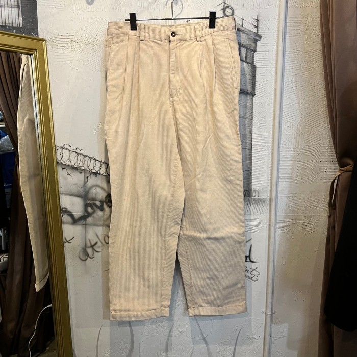 two-tuck corduroy pants | Vintage.City 古着屋、古着コーデ情報を発信