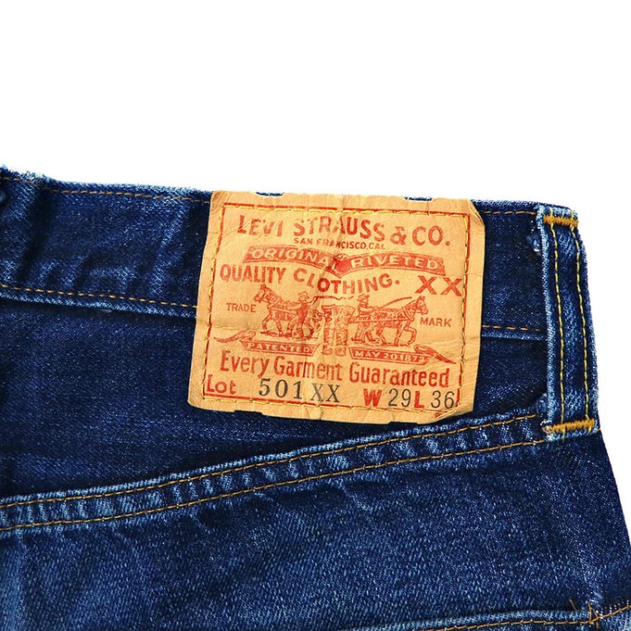 USA製 Levi's デニムパンツ 29 ブルー セルビッチ 501XX ビッグE ボタン裏555 バレンシア工場 | Vintage.City 古着屋、古着コーデ情報を発信