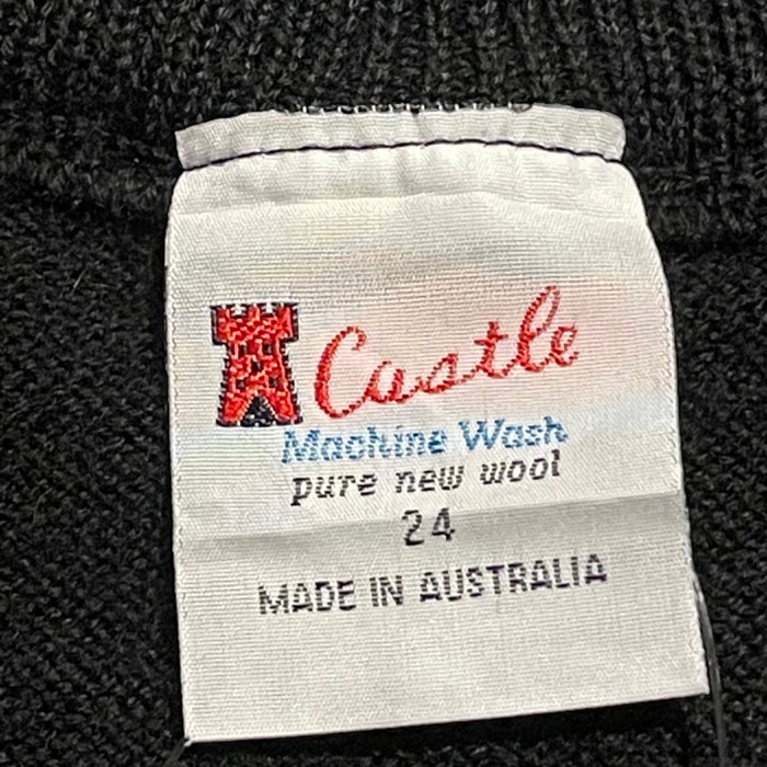 Castle 刺繍　ウールニットベスト　オーストラリア製　ブラック　A393 | Vintage.City 古着屋、古着コーデ情報を発信