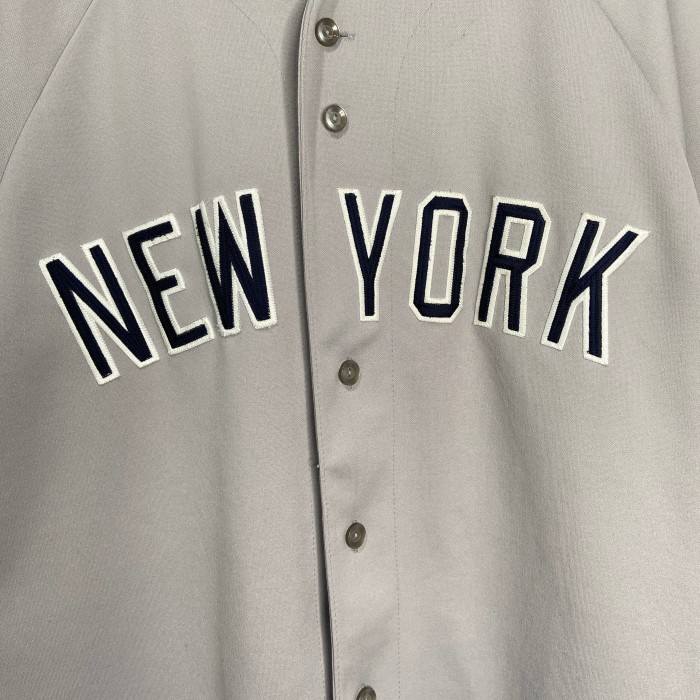 90s NYヤンキース ベースボールシャツ majestic グレー | Vintage.City