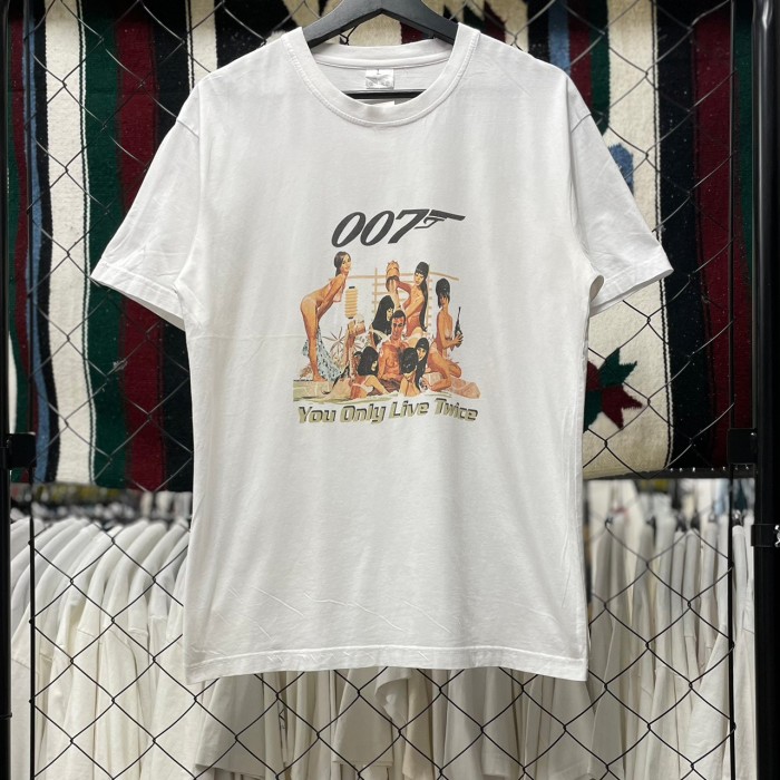 Kフォローで割引多数出品中逸品！　007  ヴィンテージ　ムービー　Tシャツ　XL  美品