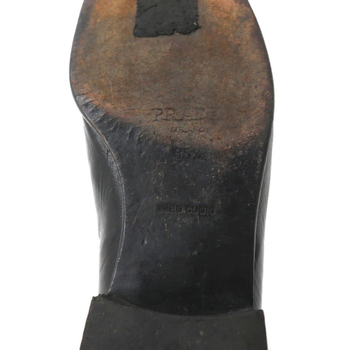 PRADA ローファー 23cm ブラック Vチップ レザー ロゴプレート イタリア製 | Vintage.City 古着屋、古着コーデ情報を発信