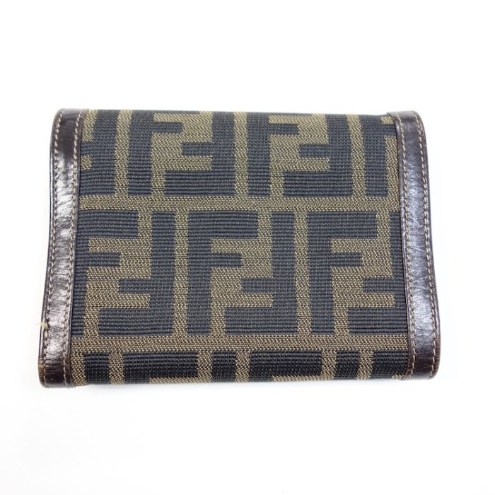 FENDI フェンディ ズッカ柄 三つ折り財布 MADE IN ITALY | Vintage.City Vintage Shops, Vintage Fashion Trends