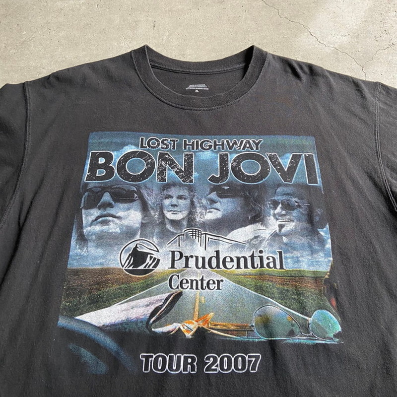00年代 BON JOVI ボンジョビ 2007 ツアー バンドTシャツ メンズXL ...