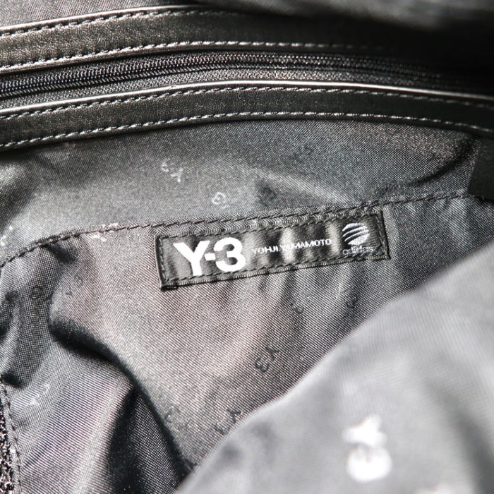 Y-3 ( YOHJI YAMAMOTO × adidas ) 2WAY ショルダーバッグ トートバッグ ブラック ナイロン U34811 | Vintage.City 빈티지숍, 빈티지 코디 정보