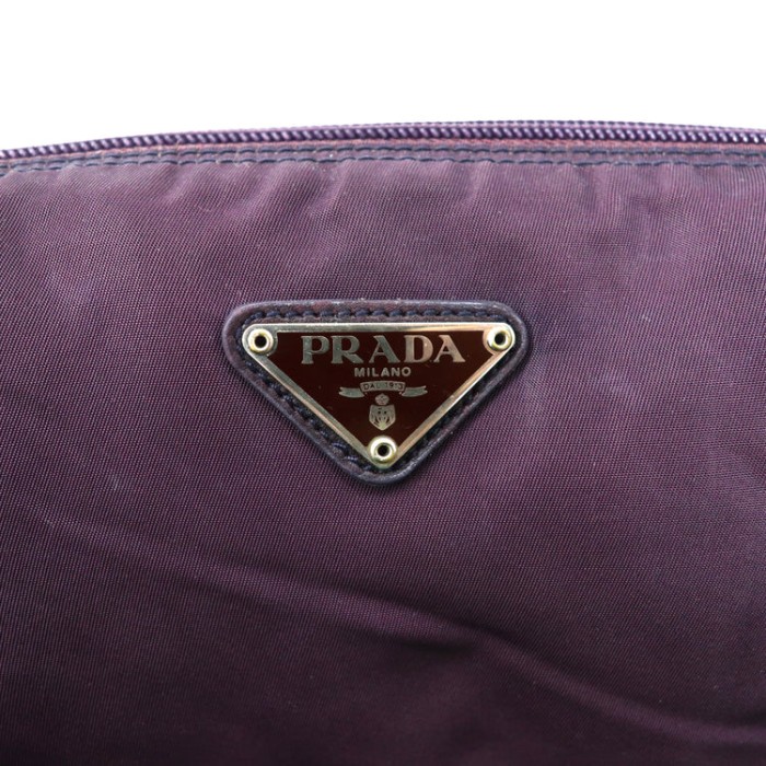 PRADA ポーチ パープル ナイロン ロゴプレート イタリア製 | Vintage.City 古着屋、古着コーデ情報を発信