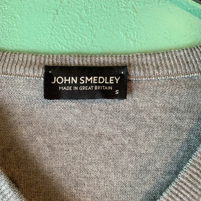 JOHN SMEDLEY Vネック ウールニット | Vintage.City 古着屋、古着コーデ情報を発信