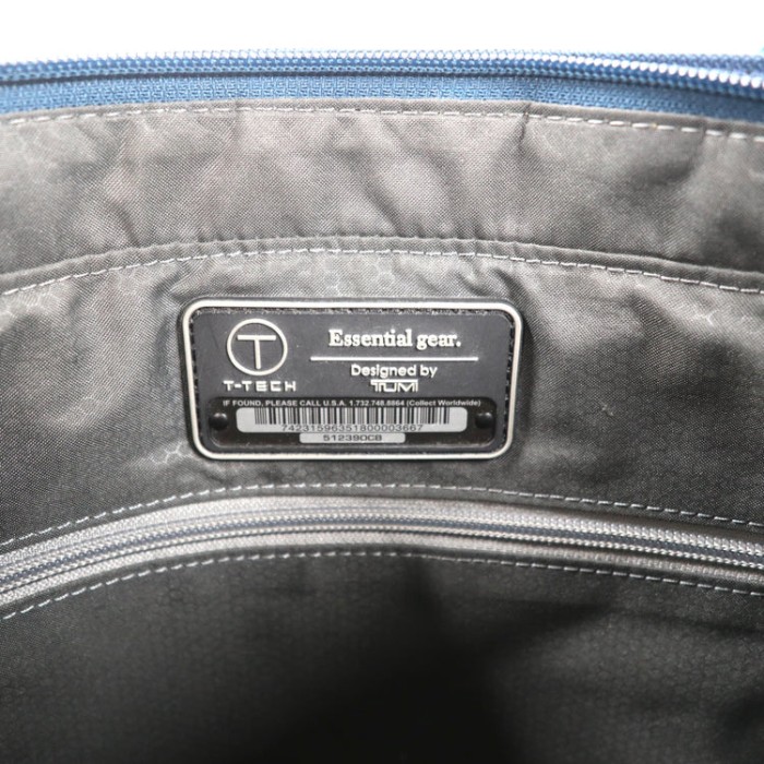 TUMI ショルダーバッグ ネイビー ナイロン T-TECH | Vintage.City 古着屋、古着コーデ情報を発信