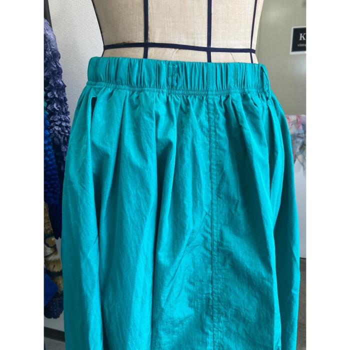 #567 long skirt / ターコイズブルー ナイロン ロングスカート | Vintage.City ヴィンテージ 古着