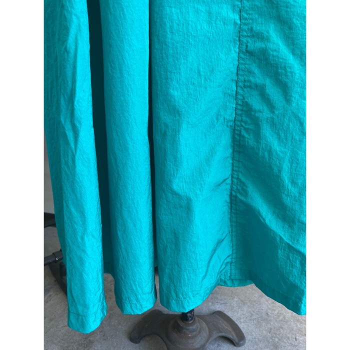 #567 long skirt / ターコイズブルー ナイロン ロングスカート | Vintage.City ヴィンテージ 古着