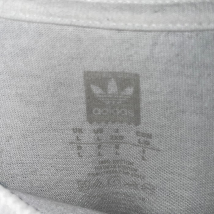adidas Tee アディダス　Tシャツ | Vintage.City 古着屋、古着コーデ情報を発信