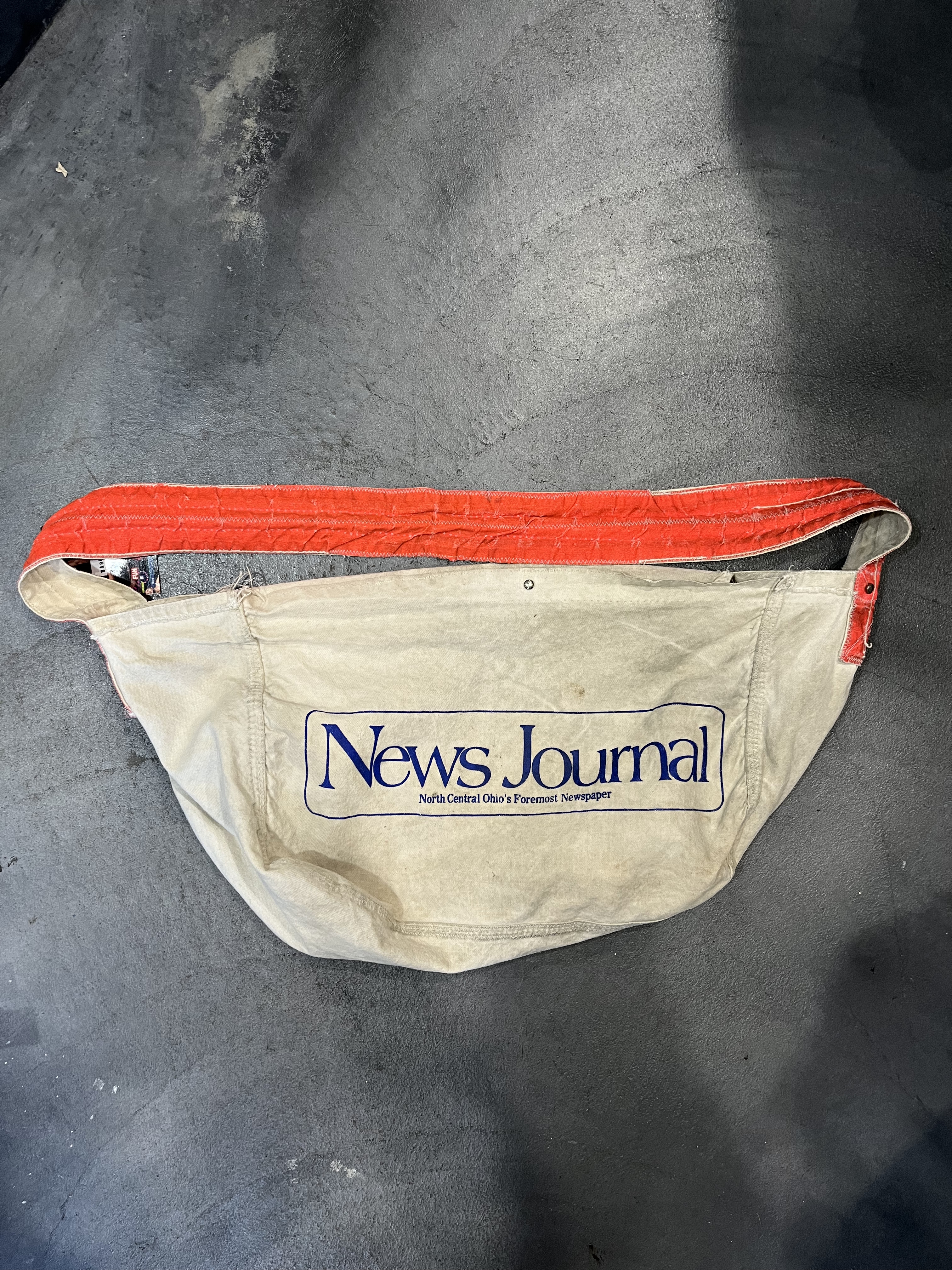 柄デザインプリント60s～70s newspaper bag