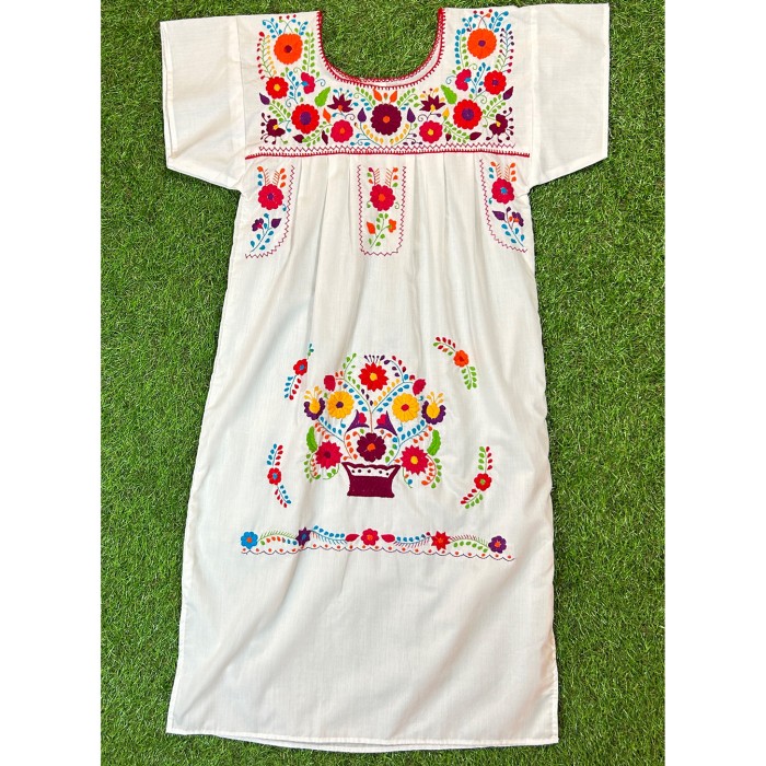 Mexico Embroidery Dress / 古着 メキシコ 刺繍 ワンピース 白 花 半袖 ...