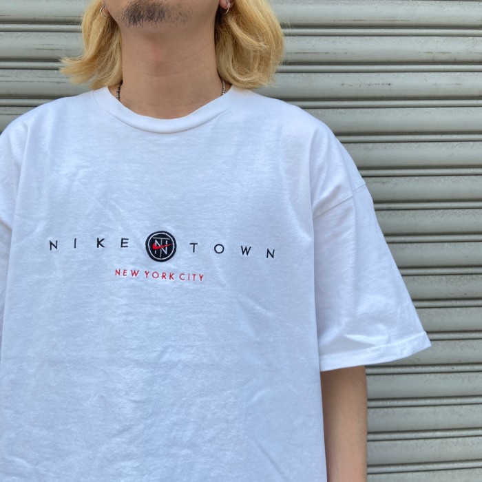 90s USA製 NIKE ナイキ 刺繍ロゴTシャツ スウォッシュロゴ 白 XL ...