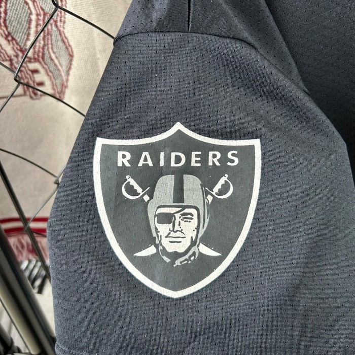 NFL ラスベガスレイダース チーム系 ゲームシャツ デザイン XL 古着
