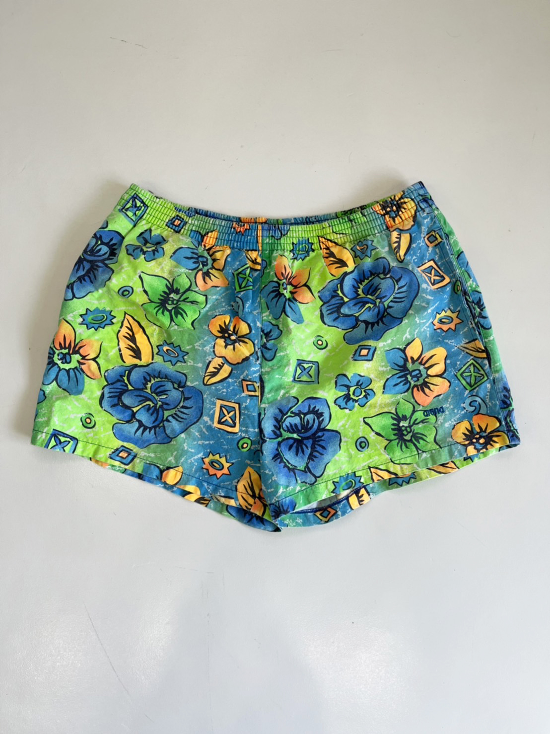 arena】Vintage Beach short Made in Italy 花柄 ビーチショーツ