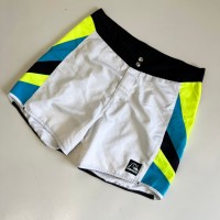 【QUIK SILVER 】USED QUIK SILVER board shorts  クィックシルバー メンズ 水着 サーフパンツ ボードショーツ (33-34インチ相当） | Vintage.City 古着屋、古着コーデ情報を発信