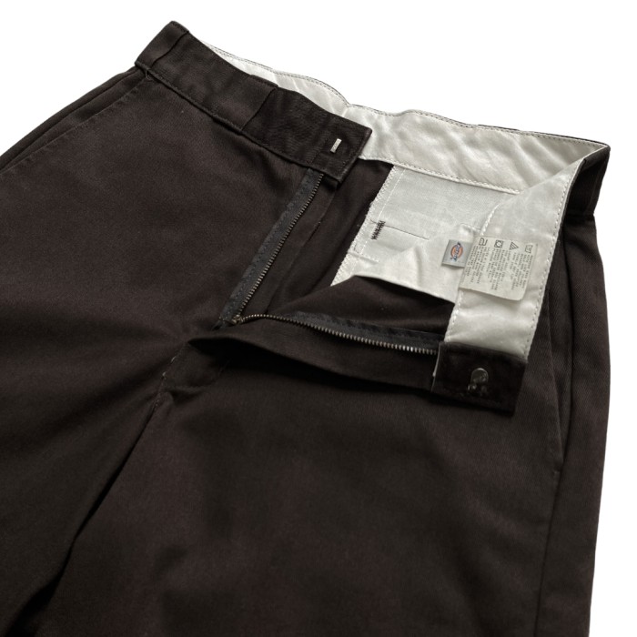 90s Dickies brown color buggy shorts | Vintage.City Vintage Shops, Vintage Fashion Trends