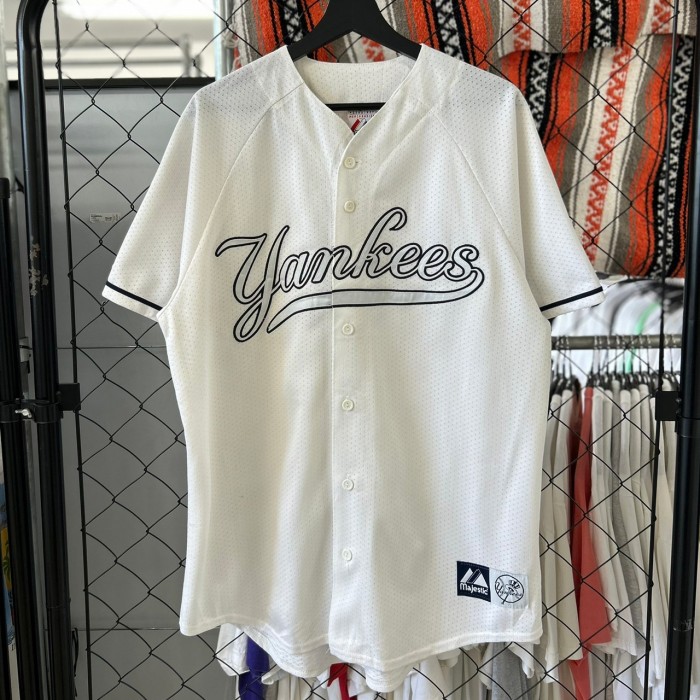 刺繍ロゴ　ゲームシャツ　メジャー　ヤンキース　ユニフォーム　　XXL MLB