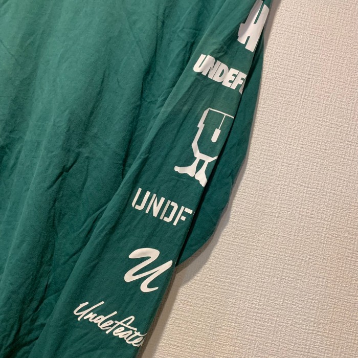 UNDEFEATED × Champion LOGO ARCHIVES Tシャツ | Vintage.City