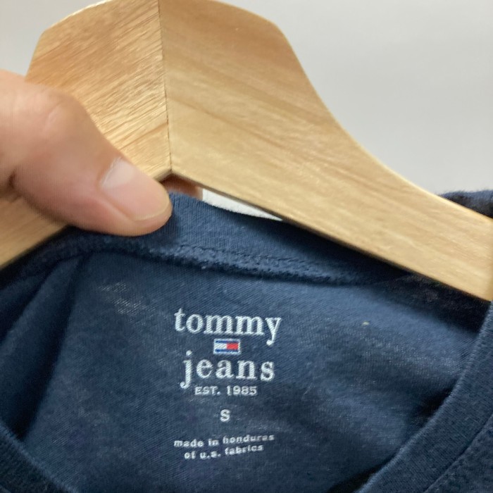 新品タグ付きTOMMY jeans半袖Tシャツ S | Vintage.City