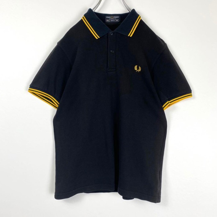 FRED PERRY イングランド製 M12 刺繍ロゴ リブライン ポロシャツ-
