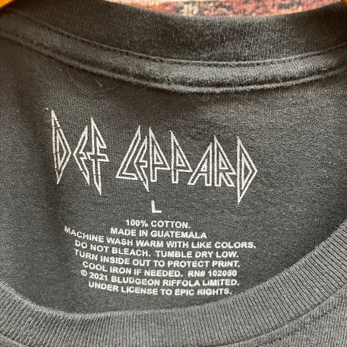 Def Leppard デフレパード レオパード ヒョウ Tシャツ バンT バンド