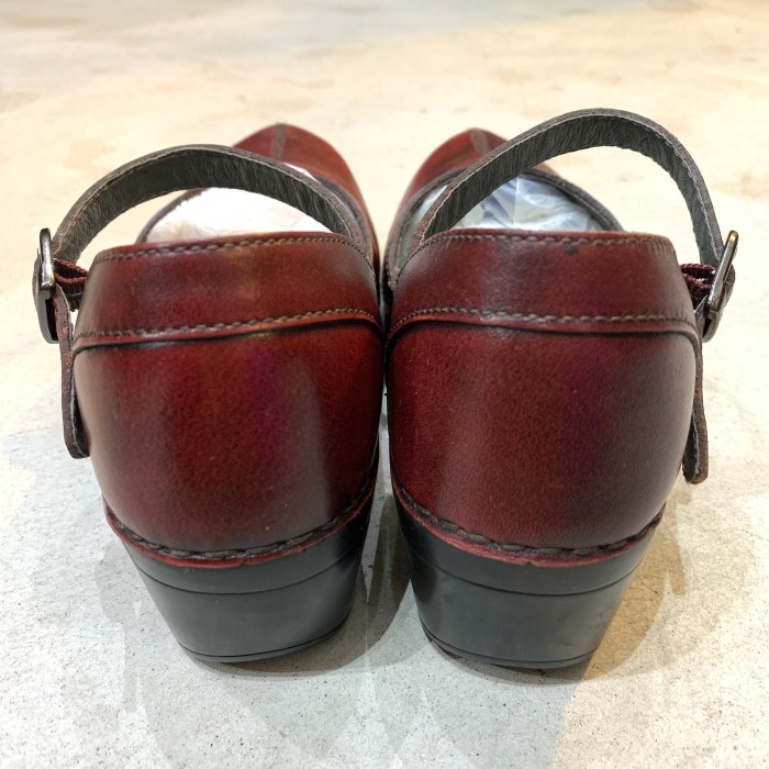 dansko ストラップベルトサンダル レザー ワインレッド 38 | Vintage.City