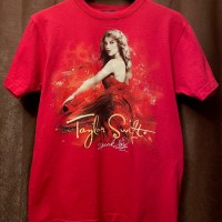 Taylor Swift Speak Now バンドTシャツ SHOOTボディ レッド Sサイズ | Vintage.City 古着屋、古着コーデ情報を発信