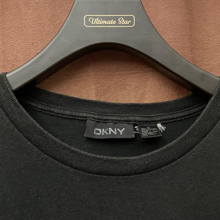 希少 MADE IN USA製 90s DKNY プリントTシャツ ブラック Mサイズ | Vintage.City 빈티지숍, 빈티지 코디 정보