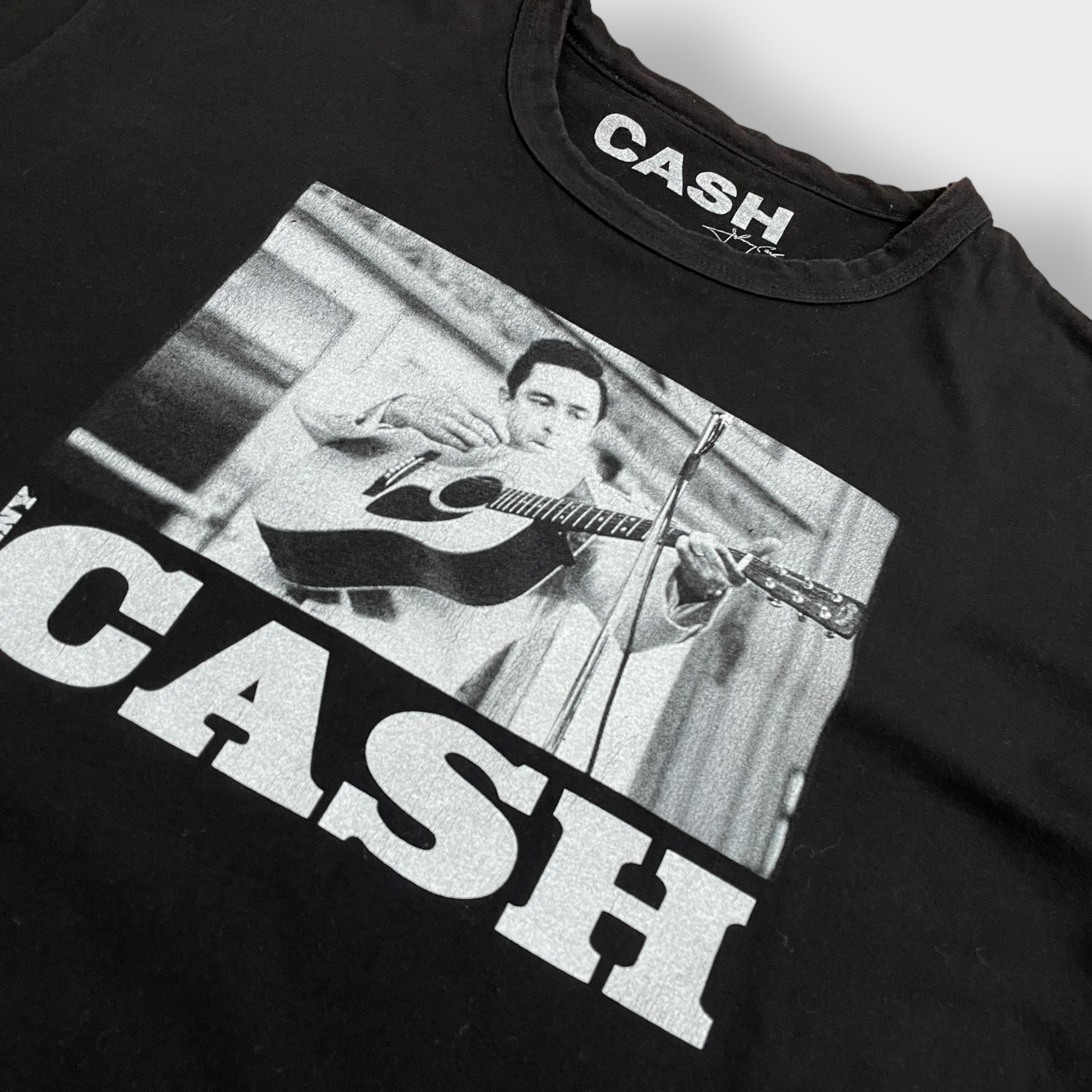 JOHNNY CASH】ジョニー・キャッシュ フォトプリント 音楽 ミュージシャン オフィシャル Tシャツ M US古着