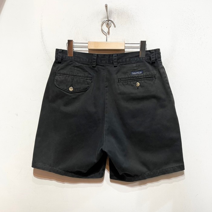 90's “nautica” 2Tuck Chino Shorts | Vintage.City 빈티지숍, 빈티지 코디 정보