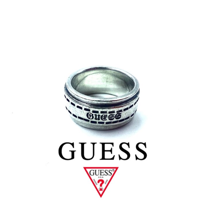 GUESS シルバーリング 指輪 9号 ゴシックデザイン SILVER 925