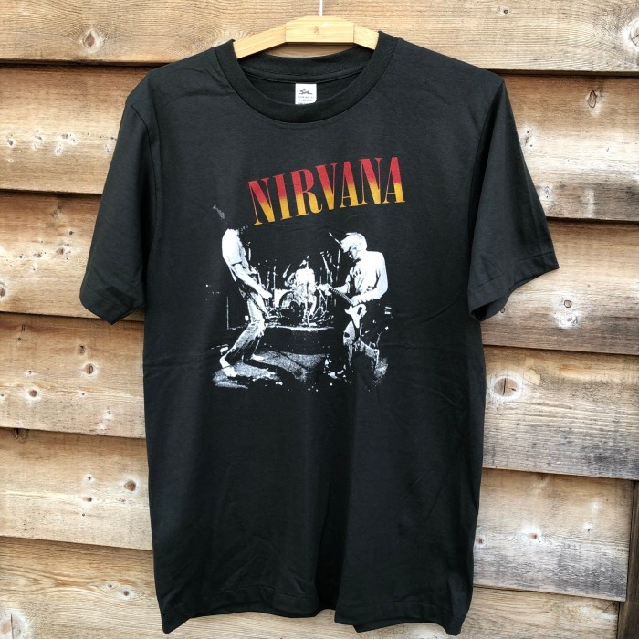 Kフォローで割引多数出品中逸品！　Nirvana ニルヴァーナ　L  ヴィンテージ　バンド　Tシャツ　美品